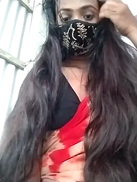 Snapshot of Hotgirl-sara-97 chatting on 05/25/26, 07:36 Hotgirl-sara-97 online show from 05/25/26, 07:36