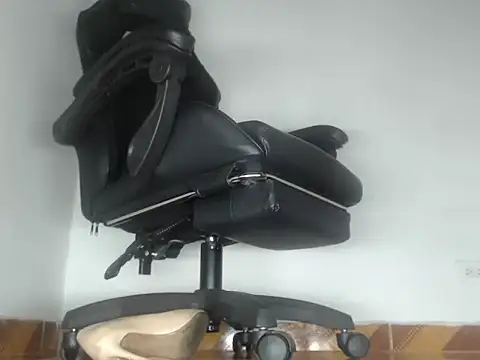 queenfindomlatin online show from 05/19/26, 03:24
