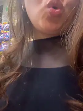 Sami ferrer online show from 06/11/26, 11:58