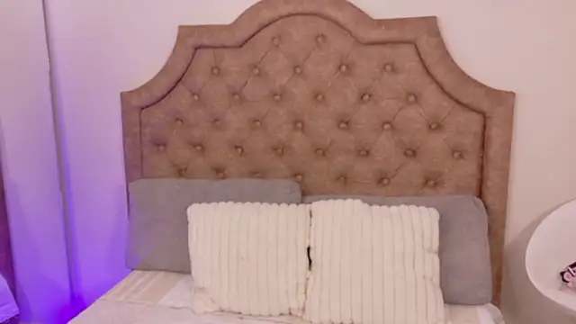 Snapshot of SophiaCollinss chatting on 05/28/26, 06:16 SophiaCollinss online show from 05/28/26, 06:16