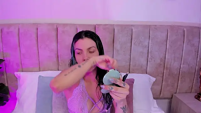 DinahCarter online show from 06/09/26, 12:28