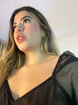 Vicky Rico  online show from 06/05/26, 04:08
