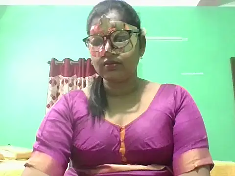 Kavya17 online show from 06/11/26, 06:17
