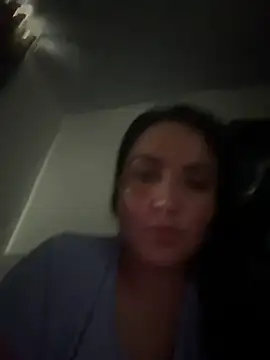 Snapshot of rousee69_ chatting on 06/07/26, 06:44 rousee69 online show from 06/07/26, 06:44