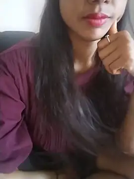 Snapshot of neha_singh0 chatting on 05/19/26, 07:04 neha singh0 online show from 05/19/26, 07:04