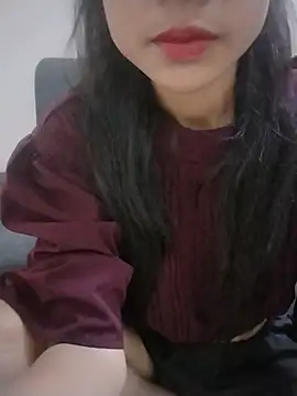 Snapshot of neha_singh0 chatting on 05/28/26, 06:05 neha singh0 online show from 05/28/26, 06:05