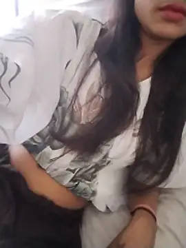 Snapshot of neha_singh0 chatting on 06/04/26, 08:31 neha singh0 online show from 06/04/26, 08:31
