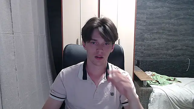 Snapshot of arthur___king chatting on 06/27/26, 12:55 arthur king online show from 06/27/26, 12:55