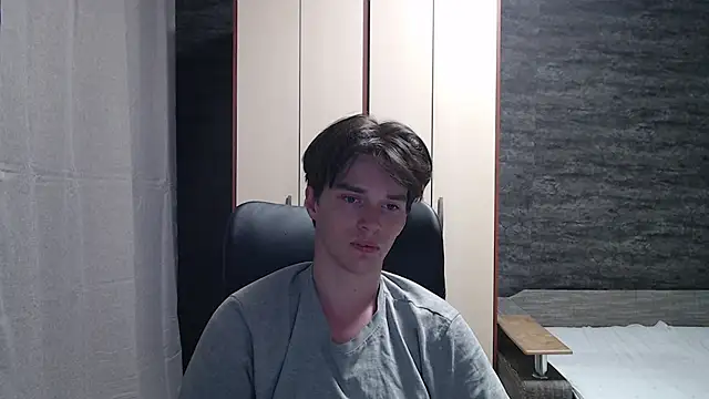 Snapshot of arthur___king chatting on 07/05/26, 12:56 arthur king online show from 07/05/26, 12:56