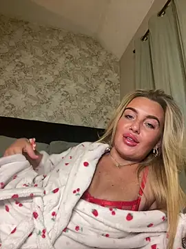 CharlottemilfUKx online show from 05/16/26, 11:14