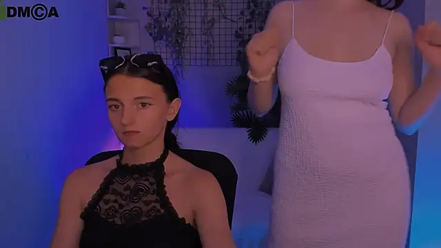 caroline honeyy online show from 07/29/26, 10:52