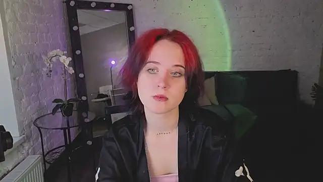 ScarlettSparkss online show from 06/03/26, 05:21