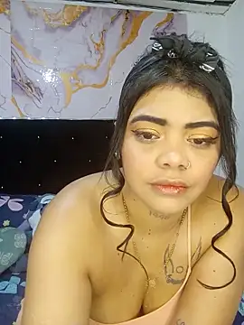 luxuryluna online show from 05/18/26, 11:10
