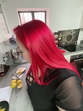 littleEve online show from 09/11/25, 01:33