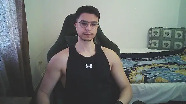 Snapshot of Jamcko24 chatting on 05/14/26, 05:42 Jamcko24 online show from 05/14/26, 05:42