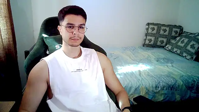 Snapshot of Jamcko24 chatting on 06/19/26, 03:05 Jamcko24 online show from 06/19/26, 03:05