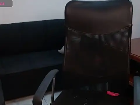 Snapshot of caritolinda chatting on 07/15/26, 04:07 caritolinda online show from 07/15/26, 04:07