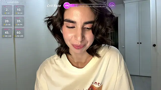 Snapshot of JessiaRuezga chatting on 06/24/26, 12:15 JessiaRuezga online show from 06/24/26, 12:15