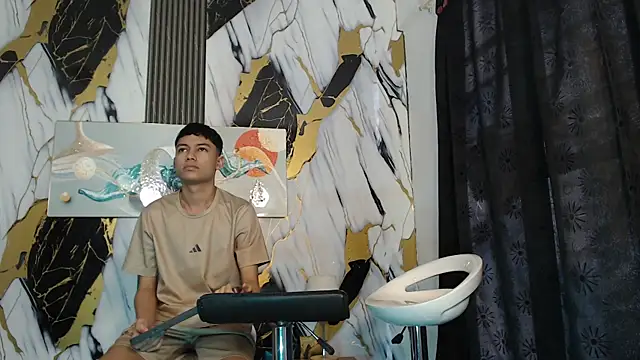 KING LOVERS1 online show from 06/29/26, 01:11