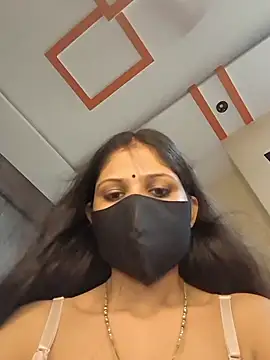 kaira noty online show from 06/15/26, 03:20