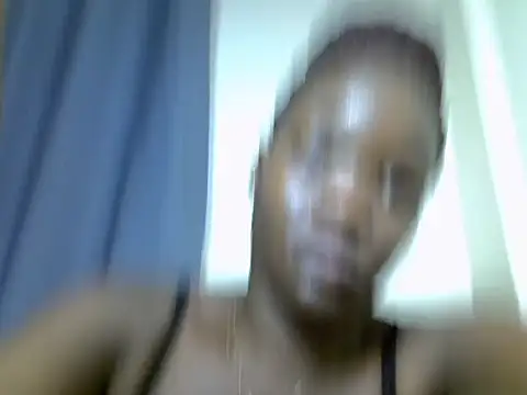 Snapshot of joyvall01 chatting on 07/21/26, 11:12 joyvall01 online show from 07/21/26, 11:12