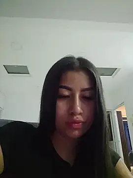 Snapshot of Luisa_Madrid chatting on 06/14/26, 10:17 Luisa Madrid online show from 06/14/26, 10:17