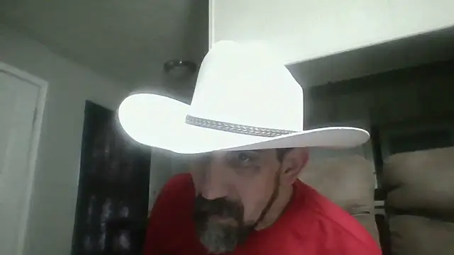 Snapshot of old_Domino chatting on 06/16/26, 07:05 old Domino online show from 06/16/26, 07:05