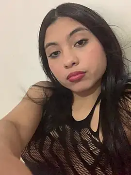 Snapshot of Paula-sinz chatting on 07/03/26, 12:50 Paula-sinz online show from 07/03/26, 12:50