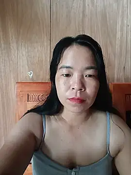 Snapshot of Baby_hott chatting on 06/26/26, 01:21 Baby hott online show from 06/26/26, 01:21