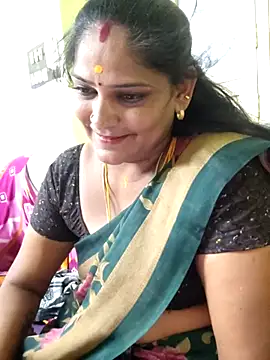 Snapshot of mynatamil143 chatting on 06/17/26, 08:21 mynatamil143 online show from 06/17/26, 08:21