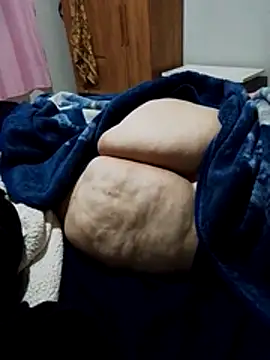 Snapshot of MegaAssMature chatting on 06/25/26, 02:44 MegaAssMature online show from 06/25/26, 02:44