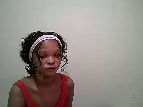 Miss rihanna online show from 06/23/26, 03:43