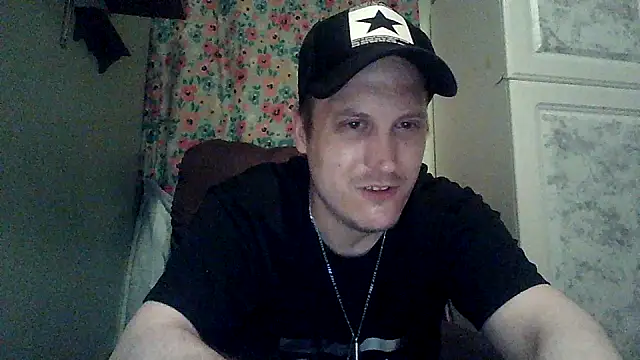 Snapshot of JoeFavorite69 chatting on 05/30/26, 02:30 JoeFavorite69 online show from 05/30/26, 02:30