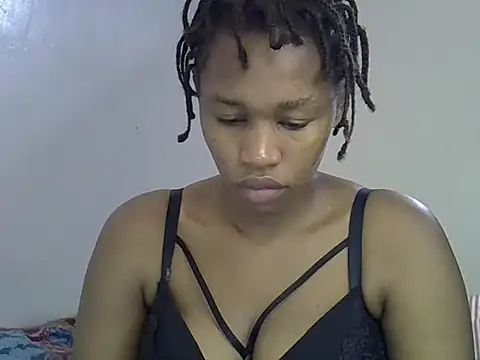 Snapshot of ANGEL_MIA23 chatting on 05/17/26, 12:34 ANGEL MIA23 online show from 05/17/26, 12:34