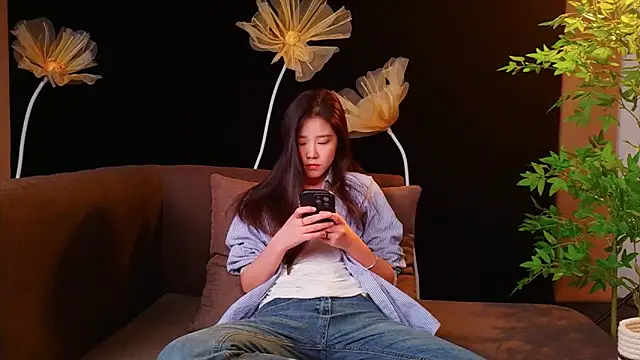 yu598188 online show from 05/31/26, 02:09