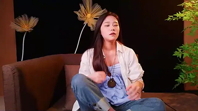 yu598188 online show from 06/03/26, 02:58