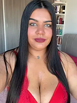 Snapshot of CharlotteFoxx3 chatting on 05/19/26, 07:09 CharlotteFoxx3 online show from 05/19/26, 07:09