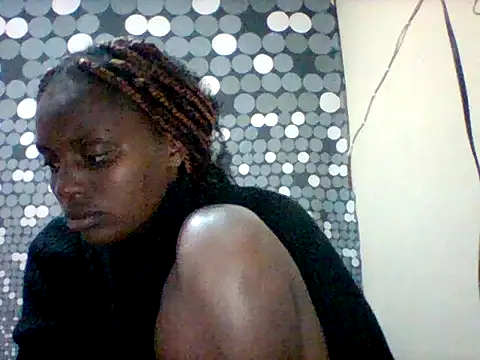 Snapshot of liligal chatting on 06/14/26, 07:05 liligal online show from 06/14/26, 07:05