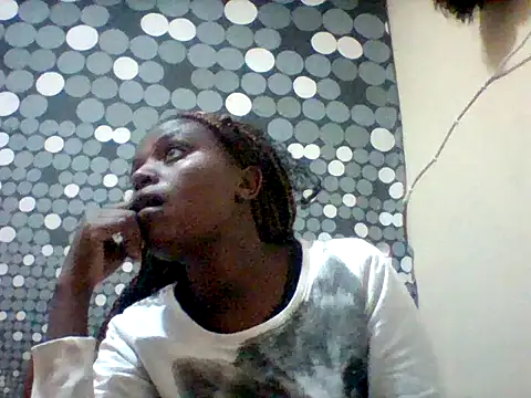 Snapshot of liligal chatting on 06/20/26, 08:50 liligal online show from 06/20/26, 08:50
