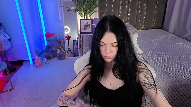 Snapshot of Vivi_Vivian chatting on 05/15/26, 10:17 Vivi Vivian online show from 05/15/26, 10:17