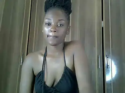 Snapshot of catalina245 chatting on 07/13/26, 07:38 catalina245 online show from 07/13/26, 07:38
