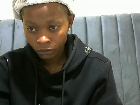 Snapshot of Peggycarter02 chatting on 05/22/26, 03:57 Peggycarter02 online show from 05/22/26, 03:57