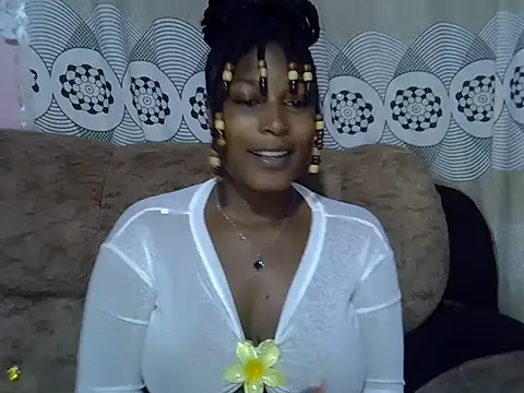 Snapshot of Eebony1 chatting on 05/17/26, 12:08 Eebony1 online show from 05/17/26, 12:08