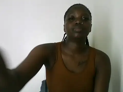 Snapshot of MelinVash chatting on 05/19/26, 10:49 MelinVash online show from 05/19/26, 10:49