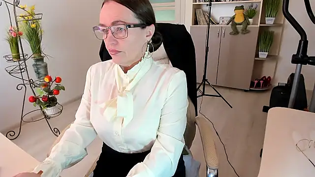 Vika73 online show from 01/18/26, 07:12