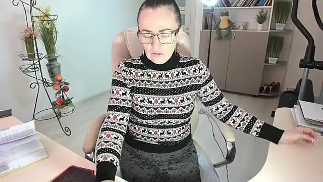 Vika73 online show from 02/02/26, 06:34