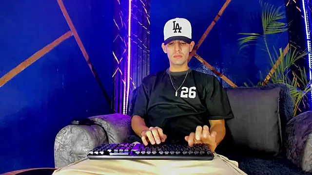 sexy hairy1 online show from 06/20/26, 11:24