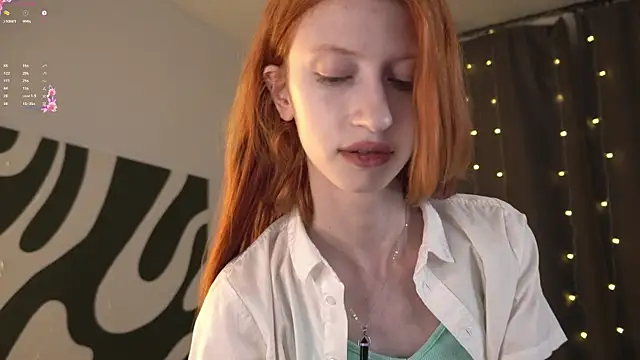 Snapshot of HaleyKoelling chatting on 07/05/26, 07:21 HaleyKoelling online show from 07/05/26, 07:21