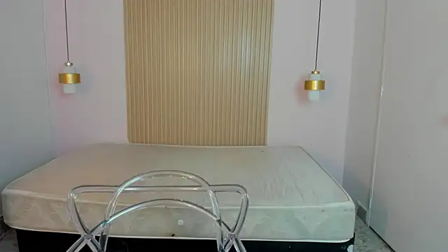 Snapshot of MiaLane3 chatting on 07/01/26, 11:45 MiaLane3 online show from 07/01/26, 11:45