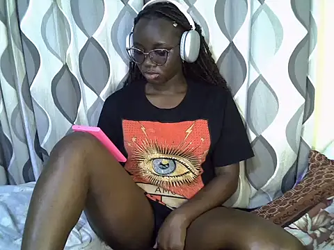 Snapshot of cute_gee5 chatting on 07/03/26, 04:46 cute gee5 online show from 07/03/26, 04:46